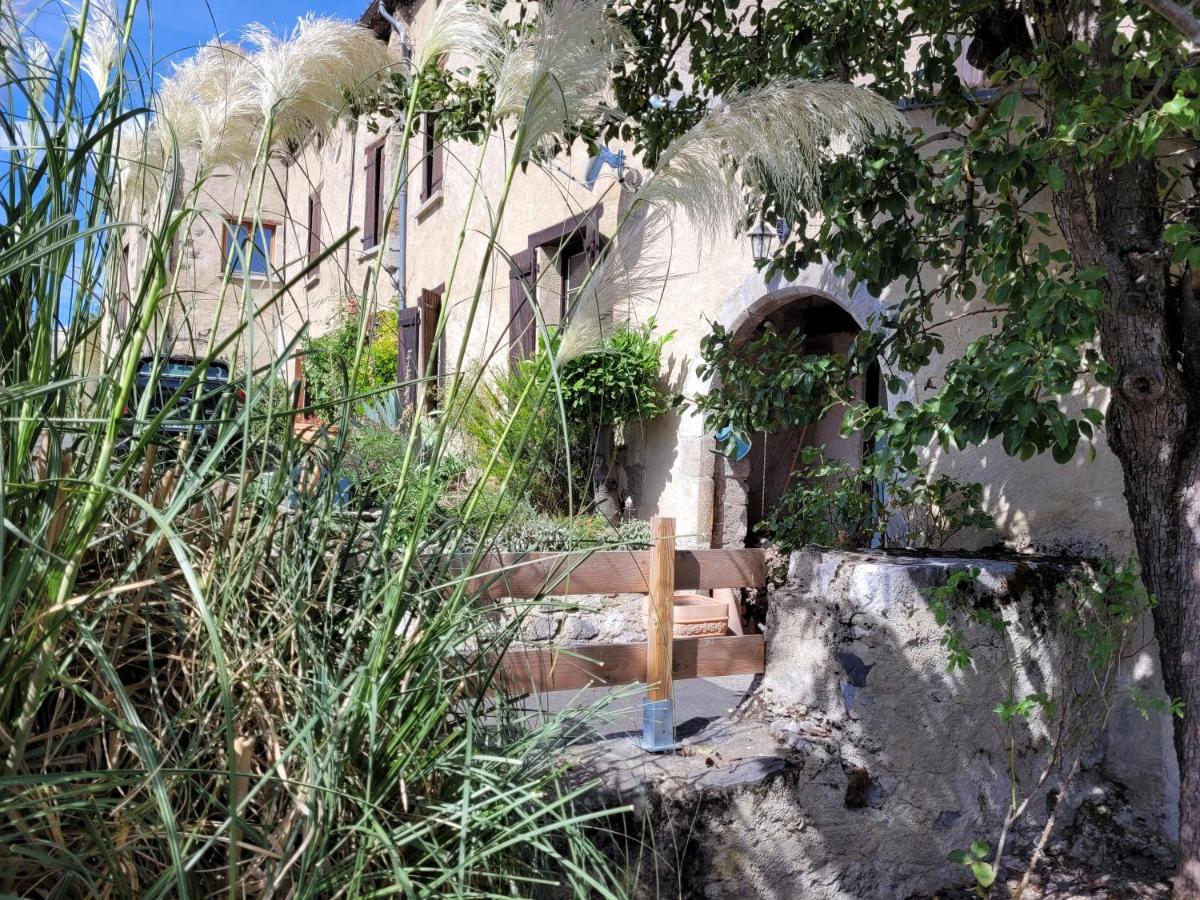 Grande maison de montagne rénovée, du charme Rodome Esterno foto