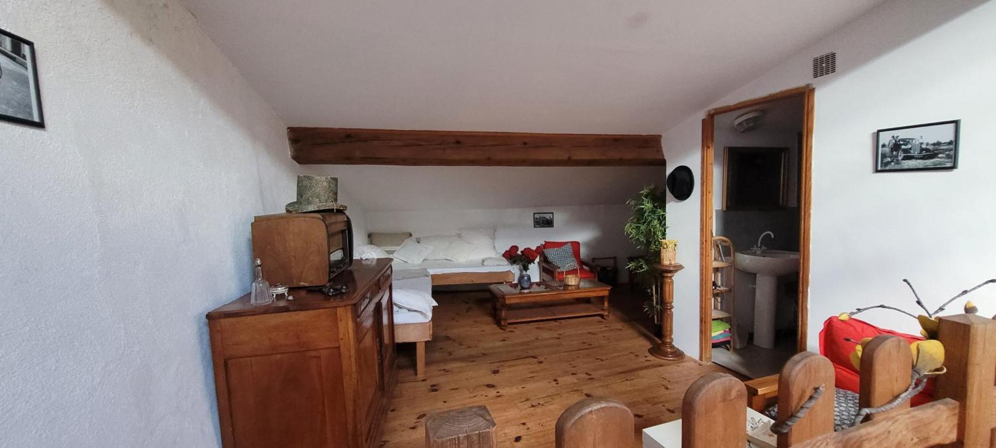 Grande maison de montagne rénovée, du charme Rodome Esterno foto